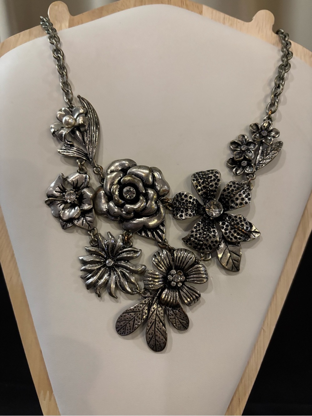Floral Statement Necklace in Antique Silver